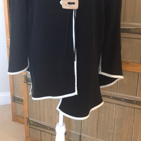 Kriszina Nagy jacket - Picture 4 of 8